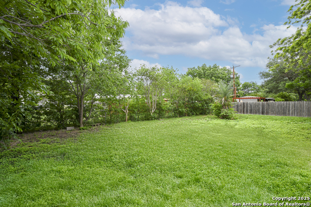 Image 23 of 26 For 3623 Invicta Dr