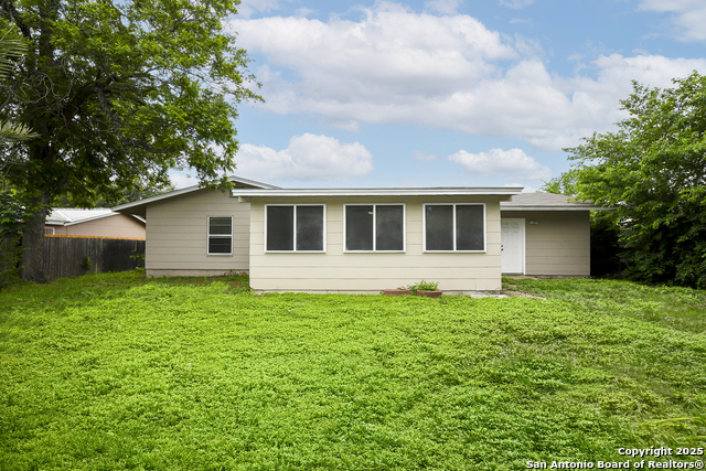 Image 25 of 26 For 3623 Invicta Dr