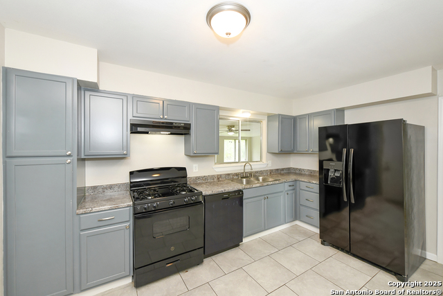 Image 9 of 26 For 3623 Invicta Dr