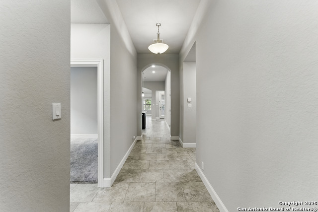 Listing photo id 28 for 907 Carriage Inn