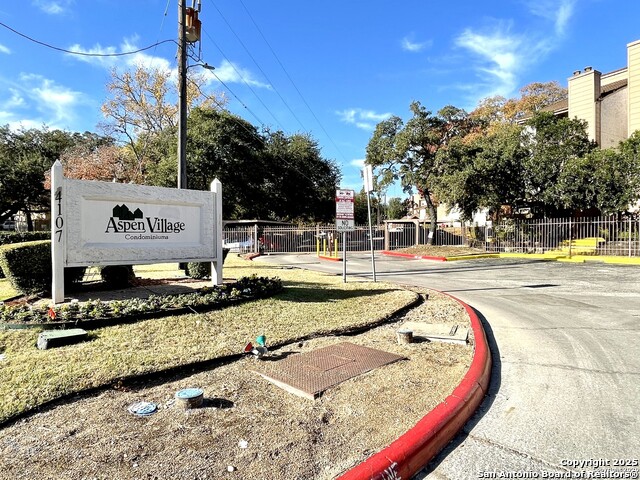 Details for 4107 Medical  1204, San Antonio, TX 78229