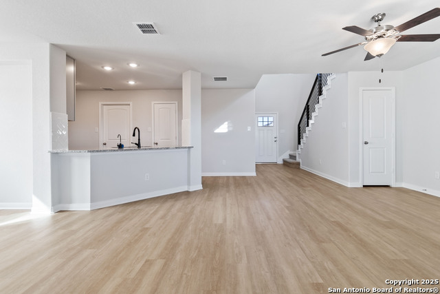 Image 5 of 27 For 11310 Schmidt Lane