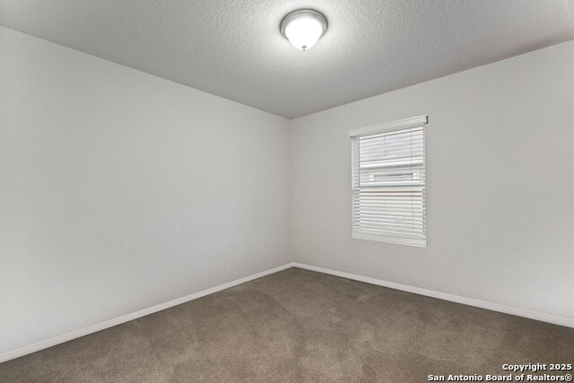 Image 21 of 27 For 8019 Chasemont Ct