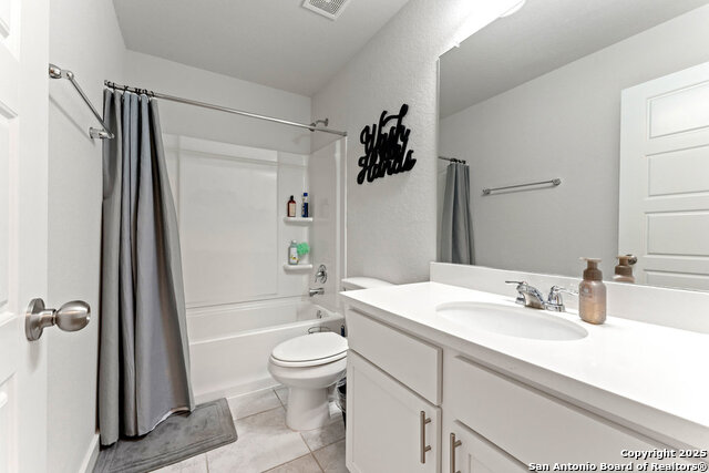 Image 22 of 27 For 8019 Chasemont Ct