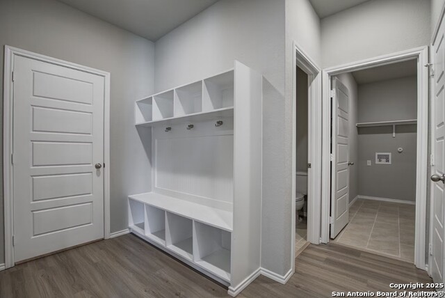 Image 14 of 32 For 7410 Cheyne Walk