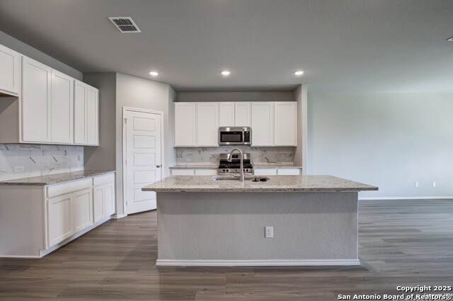 Image 5 of 32 For 7410 Cheyne Walk