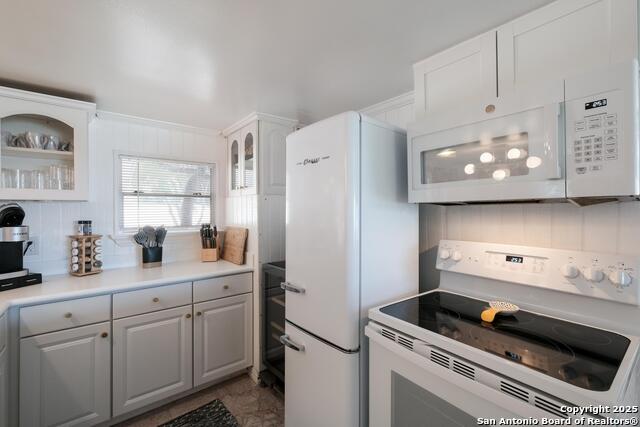 Image 10 of 33 For 901 Glenn Dr
