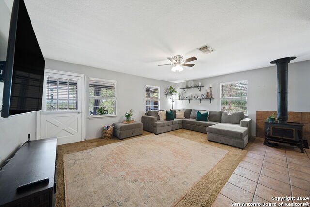 Image 8 of 21 For 1335 Elm Creek