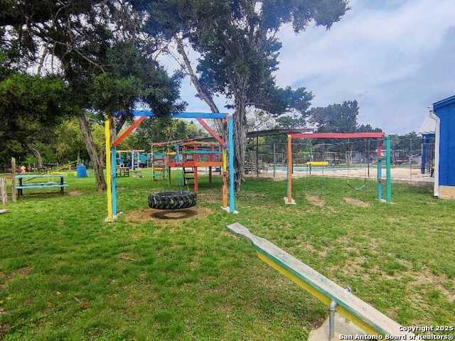 Image 24 of 27 For 157 Hillside