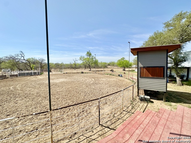 Image 41 of 50 For 259 Broken Arrow