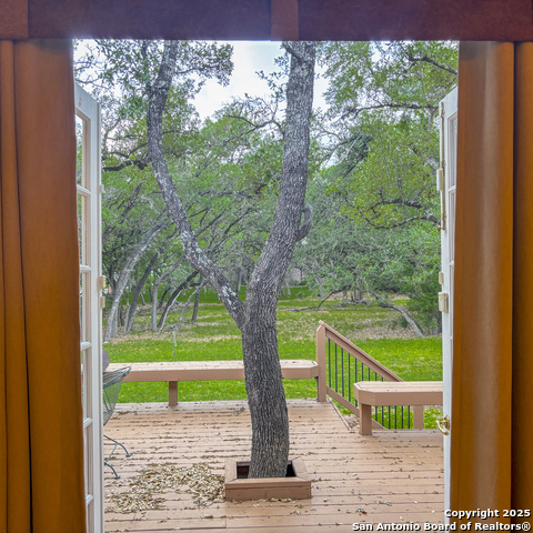 Image 12 of 52 For 19 Villa Jardin