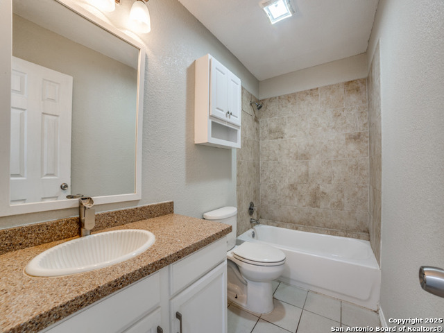 Image 14 of 25 For 10023 Amber Field