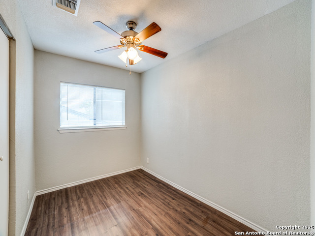 Image 17 of 25 For 10023 Amber Field