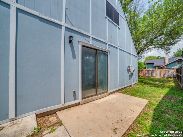 Image 22 of 25 For 10023 Amber Field