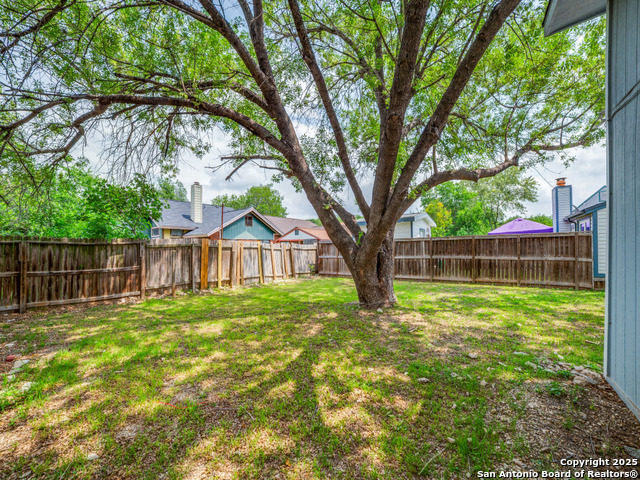 Image 25 of 25 For 10023 Amber Field