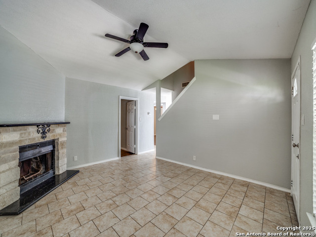 Image 6 of 25 For 10023 Amber Field