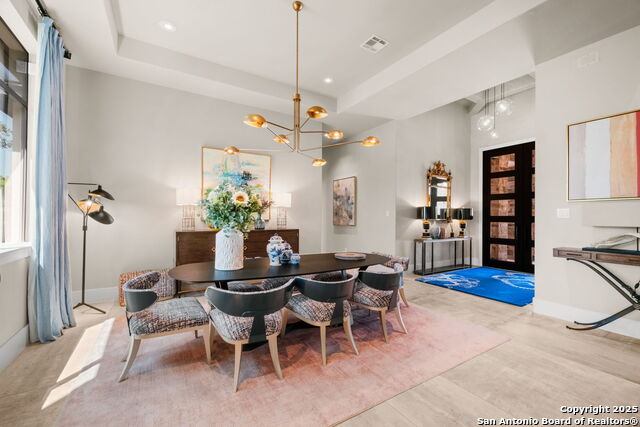 Image 3 of 32 For 25610 Creekside