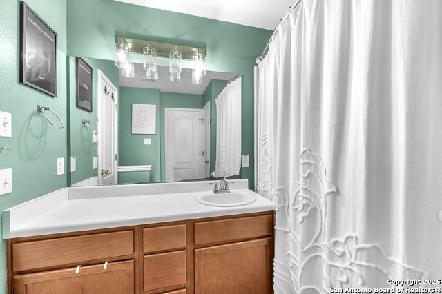 Image 17 of 31 For 638 Coral Harbor