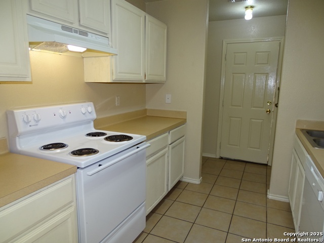 Image 11 of 29 For 3955 Key West Way