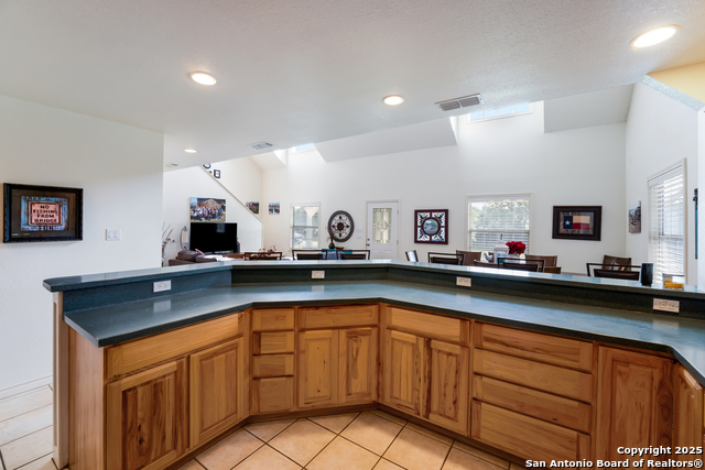 Image 12 of 36 For 132 Clearview