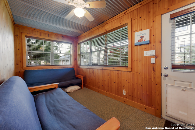 Image 20 of 36 For 132 Clearview