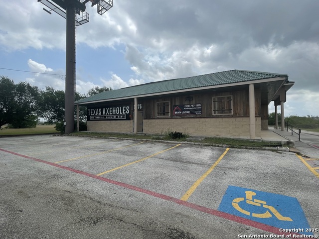 Details for 1575 Interstate 10, Seguin, TX 78155
