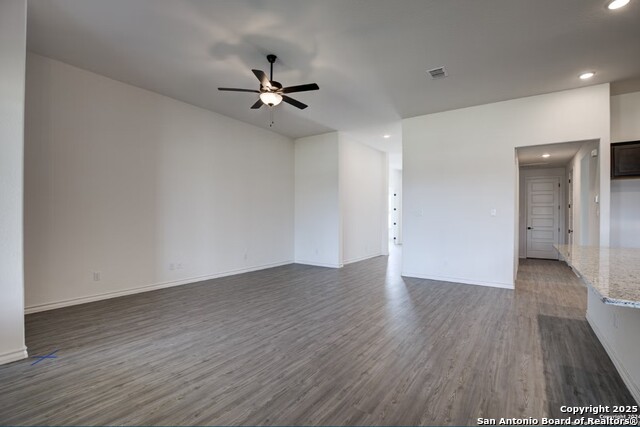 Image 9 of 41 For 137 Highland Park