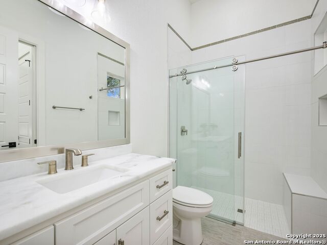 Listing photo id 36 for 846 Maximino Ridge