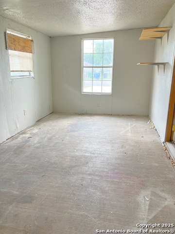 Image 9 of 15 For 2415 Wescott Ave