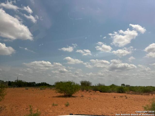 Image 10 of 11 For Tbd Cr 3700  