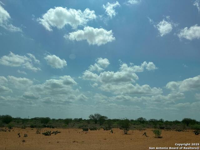 Image 9 of 11 For Tbd Cr 3700  