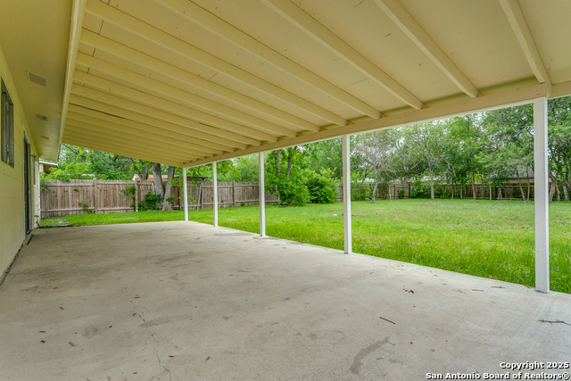 Image 23 of 25 For 209 Ivy Ln  