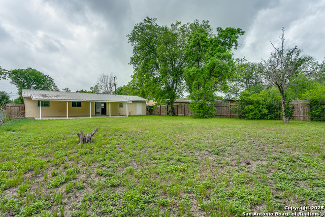 Image 25 of 25 For 209 Ivy Ln  