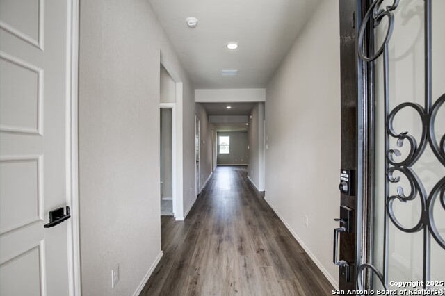Image 4 of 31 For 6606 Lowrie Block