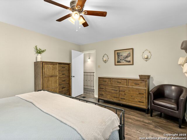 Listing photo id 15 for 8315 Timberwilde