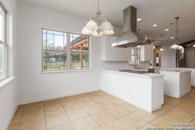 Image 16 of 66 For 211 Scarlett Ridge