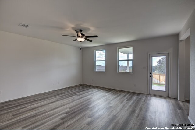 Image 14 of 36 For 6602 Lowrie Block