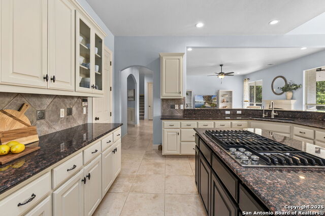 Image 18 of 50 For 3239 Roan Way