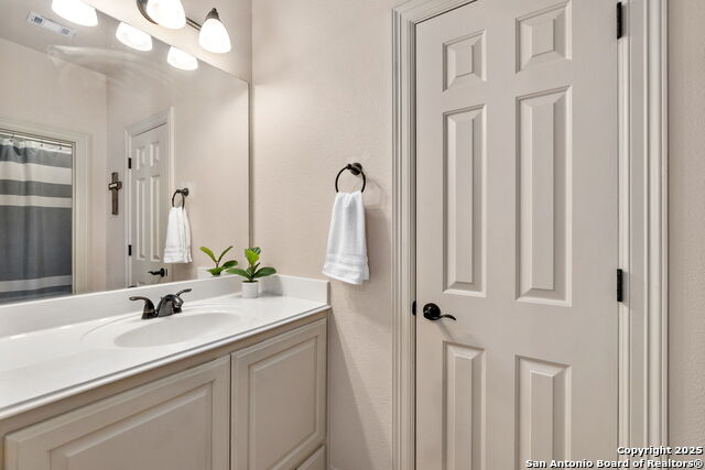 Image 30 of 50 For 3239 Roan Way