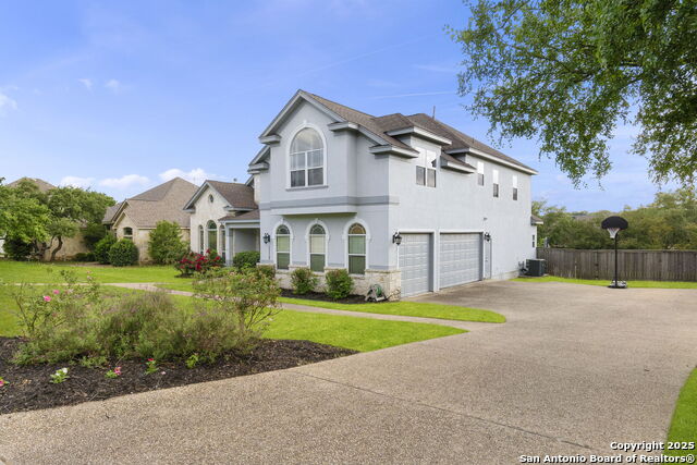 Image 5 of 50 For 3239 Roan Way