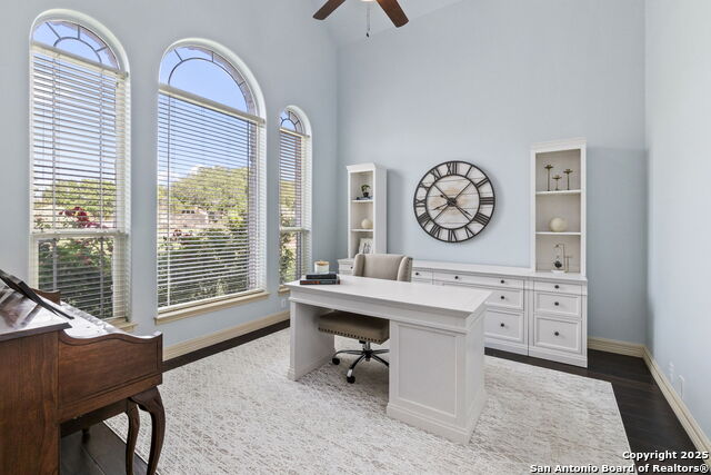 Image 9 of 50 For 3239 Roan Way