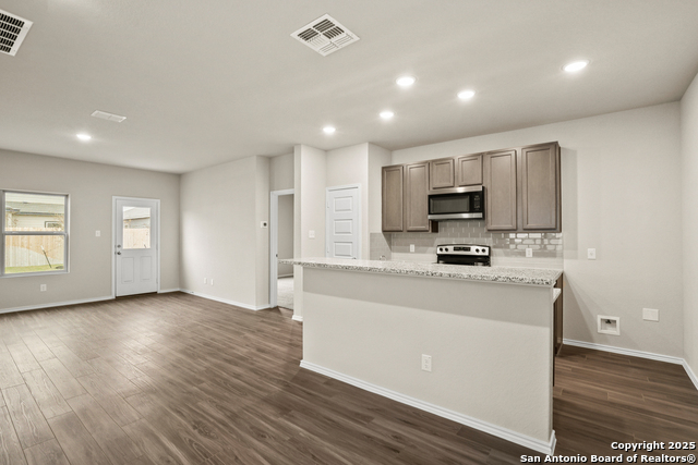 Image 2 of 23 For 2439 Applewhite Meadow