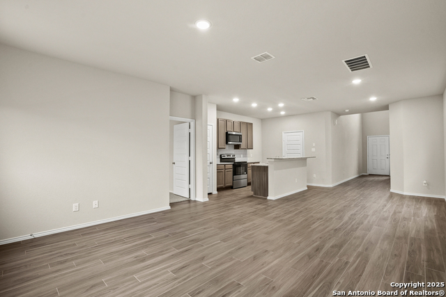 Image 3 of 23 For 2439 Applewhite Meadow