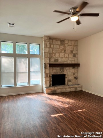 Image 2 of 13 For 3431 River North Dr
