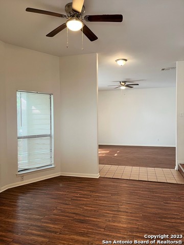 Image 3 of 13 For 3431 River North Dr