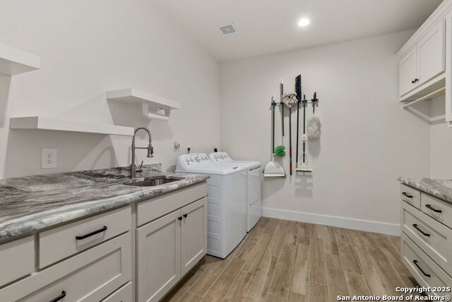 Image 14 of 33 For 445 Settlers Ln