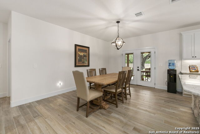 Image 7 of 33 For 445 Settlers Ln
