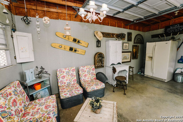 Listing photo id 36 for 1201 10th