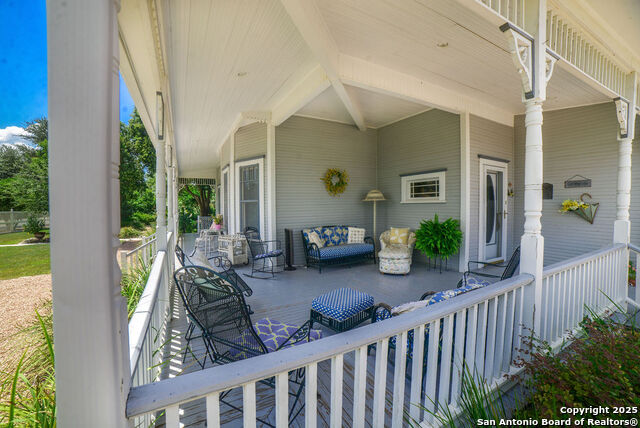 Listing photo id 3 for 1201 10th