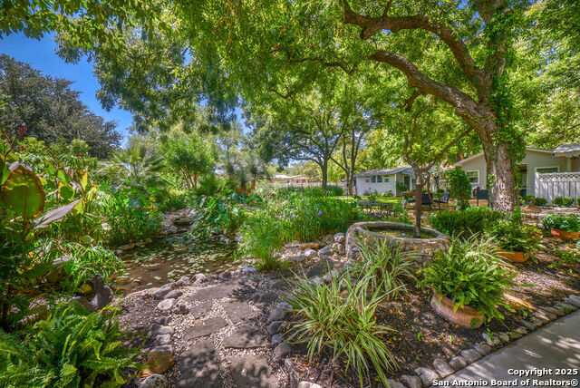 Listing photo id 48 for 1201 10th